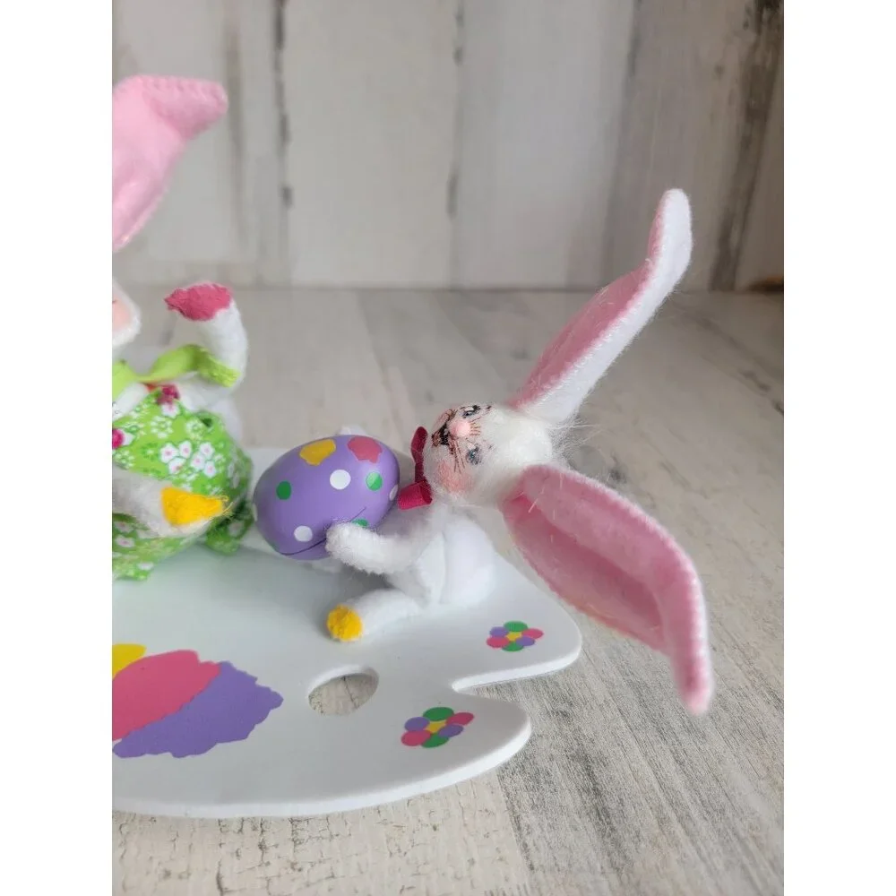 Annalee Easter egg painting bunny‎ Pals spring decor
